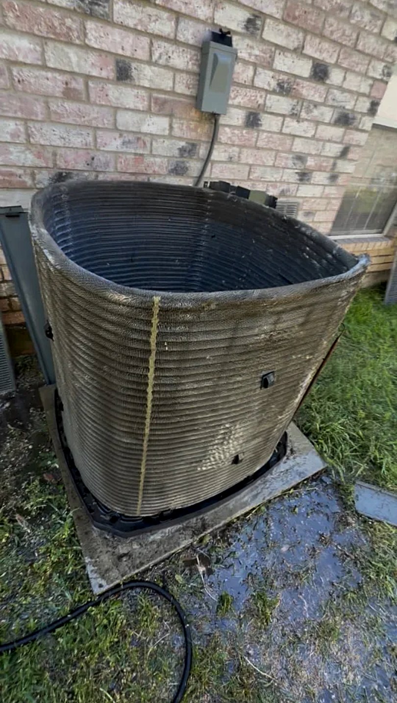 Clean outdoor condenser coil with clear fins after a deep cleaning
